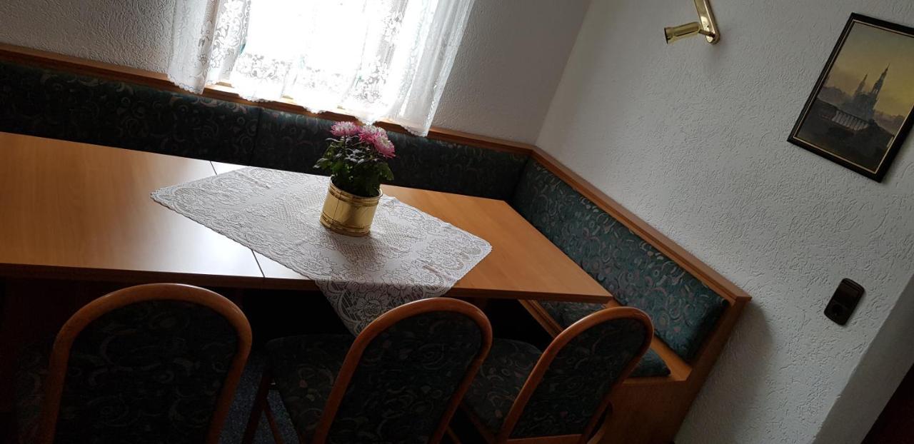 Hotel Alte Post Zu Stetzsch Drezno Zewnętrze zdjęcie